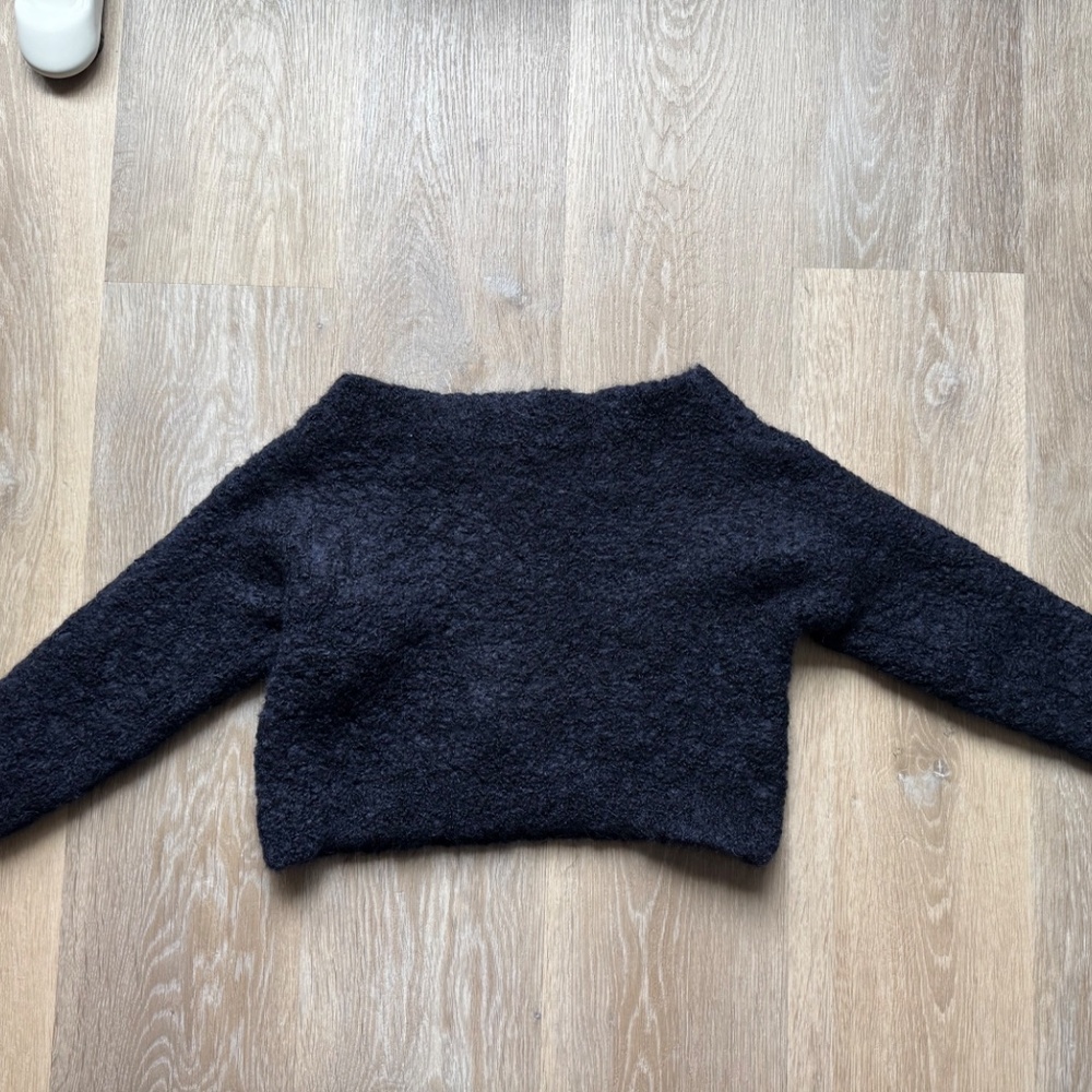Nickie Boucle Sweater - Picture 3 of 6